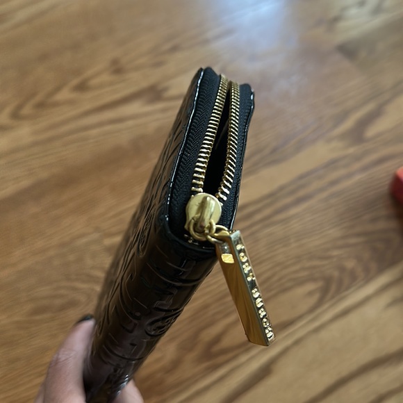 Tory Burch Patent Leather Wallet - Picture 5 of 8